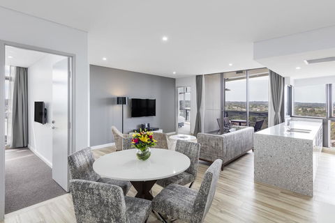Meriton Suites Church Street, Parramatta - Accommodation Burleigh 0