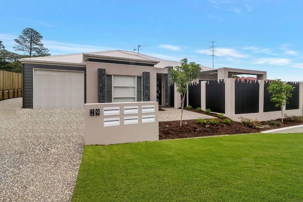Glenvale QLD Accommodation Burleigh