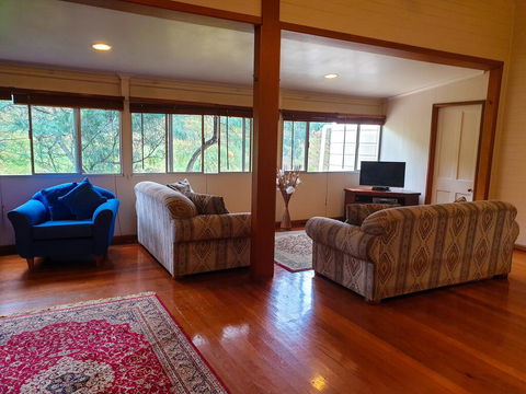 Midginbil Eco Resort - Accommodation Burleigh 2