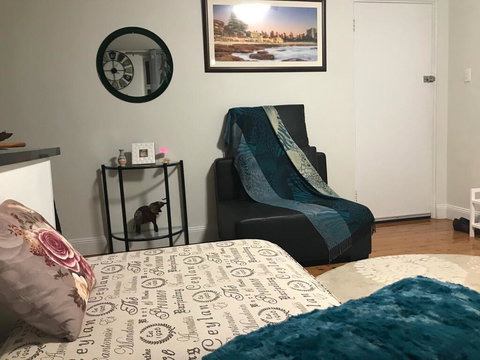 Miracle Miranda Sydney Stay - Accommodation Burleigh 2