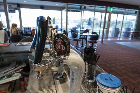 Moruya Waterfront Hotel Motel - Accommodation Burleigh 2