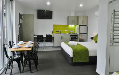 Motel 24 - Accommodation Burleigh 3