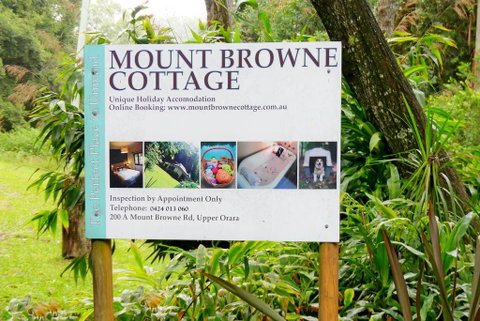 Mount Browne Cottage - Accommodation Burleigh 0