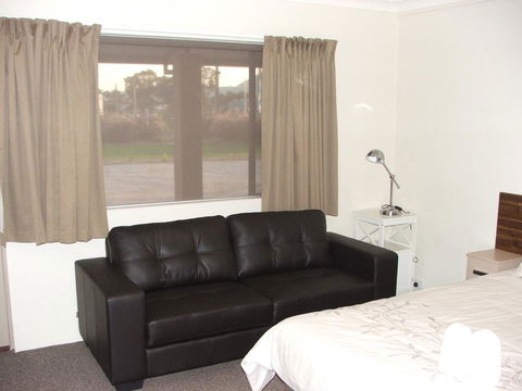 Murray Valley Motel - Accommodation Burleigh 0