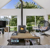 Nafplio Luxury hideaway with open fireplace on 3 acre vineyard water views close to wineries - Accommodation Burleigh