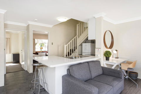 Subiaco Village 30 - Accommodation Burleigh 4