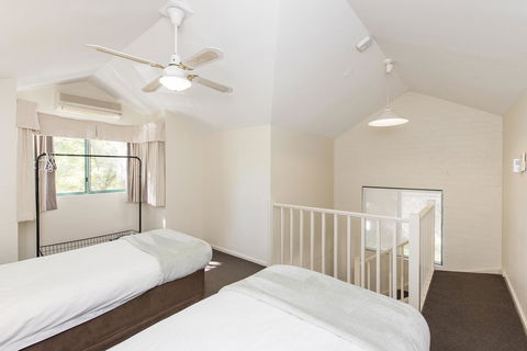 Subiaco Village 30 - Accommodation Burleigh 22