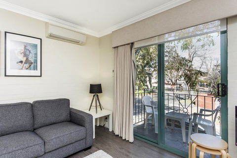 Subiaco Village 30 - Accommodation Burleigh 6