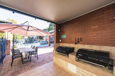Subiaco Village 30 - Accommodation Burleigh 27