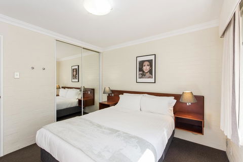 Subiaco Village 30 - Accommodation Burleigh 12