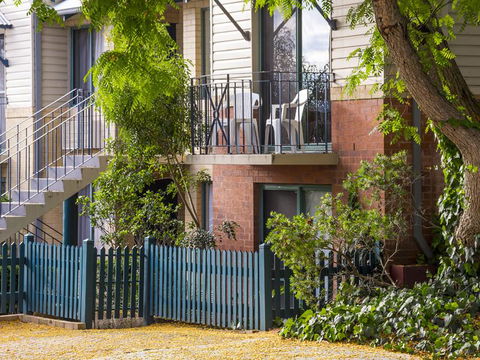 Subiaco Village 30 - Accommodation Burleigh 28