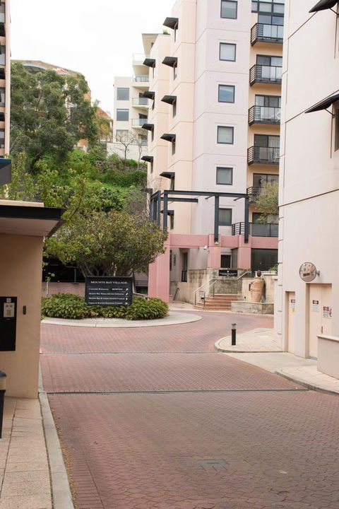 Visit Perth Now - Accommodation Burleigh 26