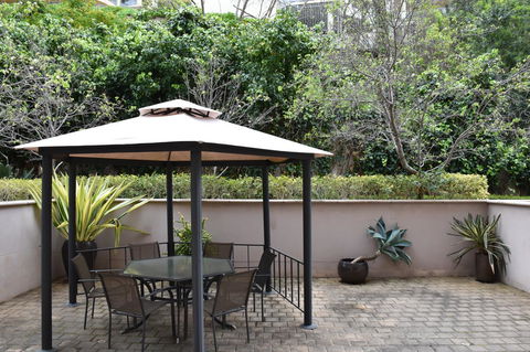 Visit Perth Now - Accommodation Burleigh 8