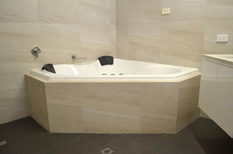 Busselton Ithaca Motel - Accommodation Burleigh 13