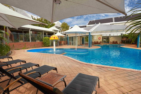 Broadwater Resort Como - Accommodation Burleigh 31