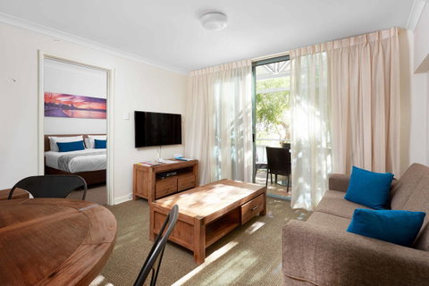 Broadwater Resort Como - Accommodation Burleigh 15