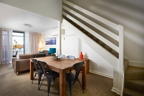 Broadwater Resort Como - Accommodation Burleigh 21
