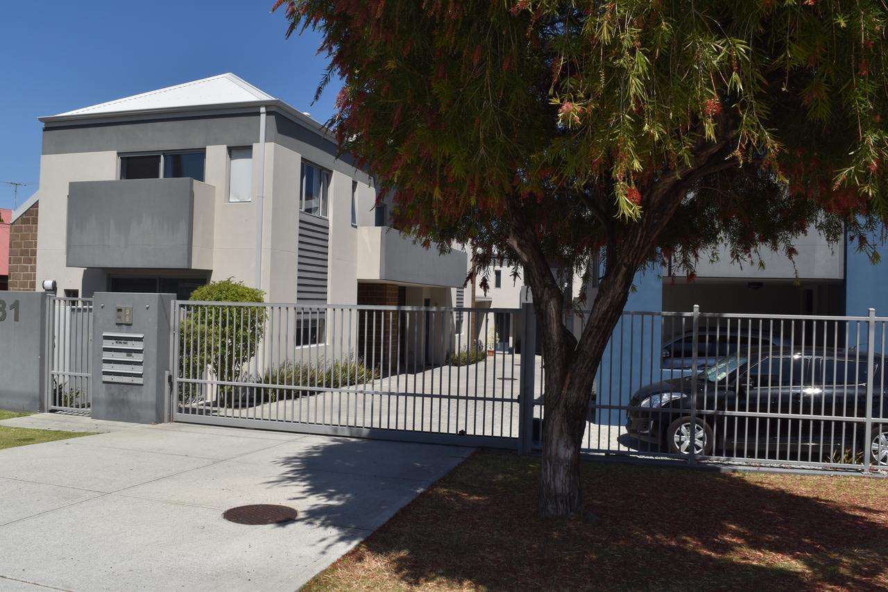 Glendalough WA Accommodation Burleigh