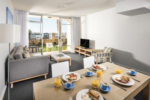 Be. Fremantle - Accommodation Burleigh 6