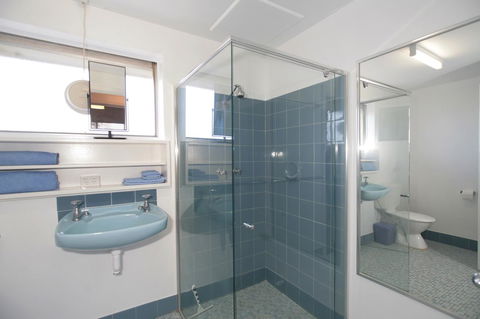 Summer Breeze - Holiday Or Business Apartment - Accommodation Burleigh 7