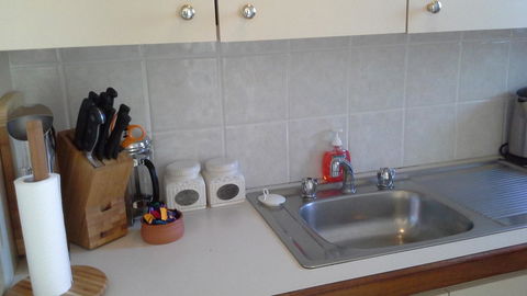 High Tor - Accommodation Burleigh 17