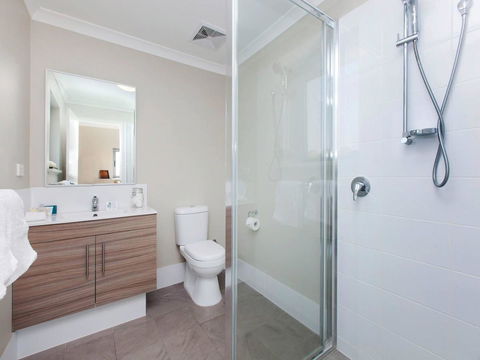 Airport Apartments By Vetroblu - Accommodation Burleigh 10