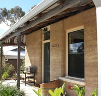 Hotham Ridge Winery and Cottages - Accommodation Burleigh