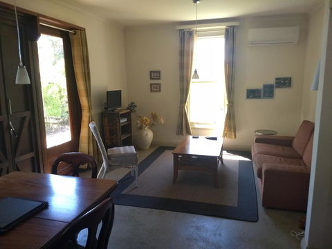 Hotham Ridge Estate - Accommodation Burleigh 10