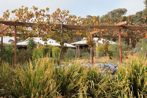 Hotham Ridge Estate - Accommodation Burleigh 29