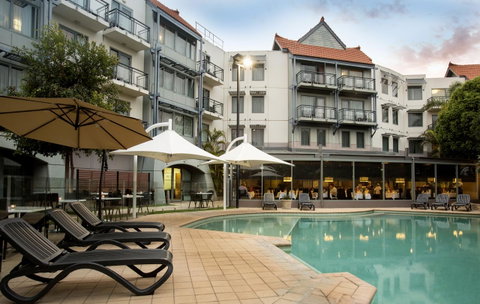 Pagoda Resort & Spa - Accommodation Burleigh 3