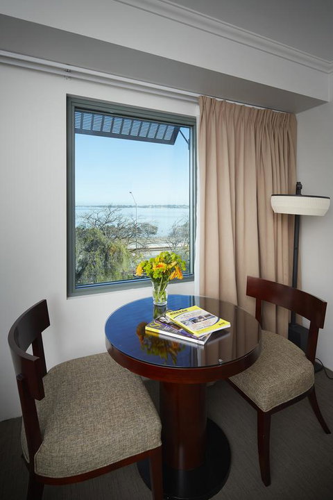 Pagoda Resort & Spa - Accommodation Burleigh 9