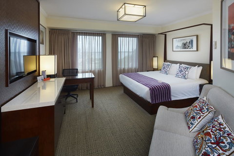 Pagoda Resort & Spa - Accommodation Burleigh 10