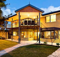 Mullaloo Beachfront Retreat - Accommodation Burleigh
