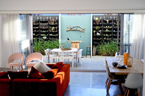 Sandpiper Retreat - Accommodation Burleigh 25