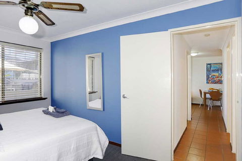 Beachfront @ Scarbs - Accommodation Burleigh 3