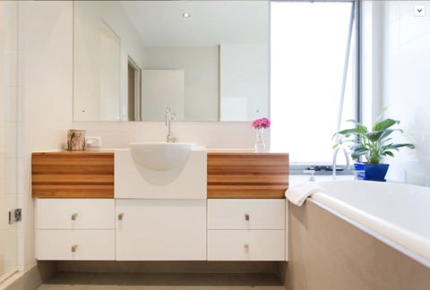 Adele's Luxury South Beach Apartment With King Bed - Accommodation Burleigh 15