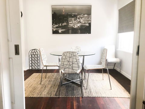 Inglewood Comfort - Accommodation Burleigh 14