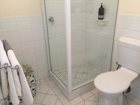 Applecross Village Apartment - Accommodation Burleigh 21