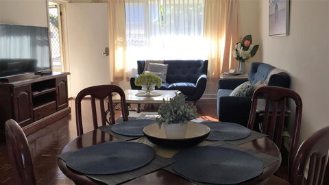 Applecross Village Apartment - Accommodation Burleigh 6