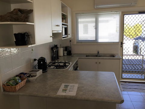 Applecross Village Apartment - Accommodation Burleigh 12