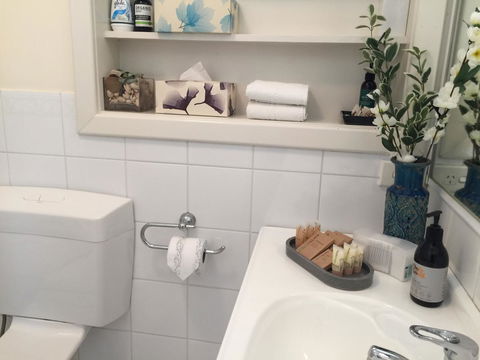 Applecross Village Apartment - Accommodation Burleigh 19