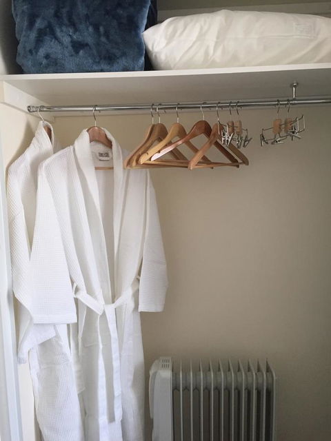 Applecross Village Apartment - Accommodation Burleigh 25