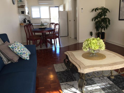 Applecross Village Apartment - Accommodation Burleigh 1