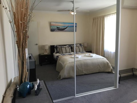 Applecross Village Apartment - Accommodation Burleigh 28