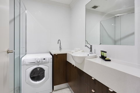 Attika Hotel - Accommodation Burleigh 20