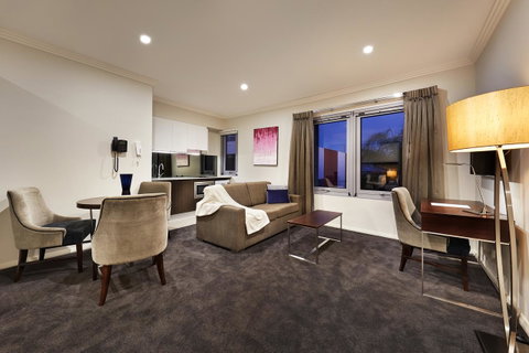 Attika Hotel - Accommodation Burleigh 14