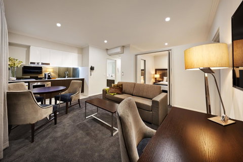 Attika Hotel - Accommodation Burleigh 23