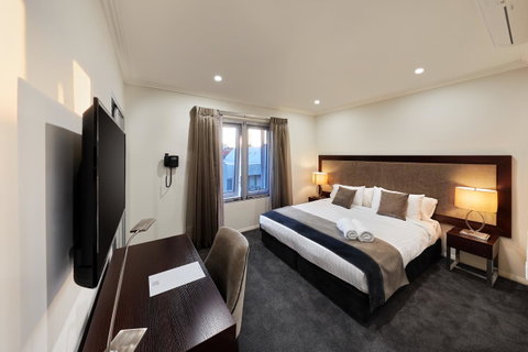 Attika Hotel - Accommodation Burleigh 17