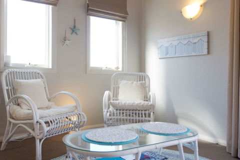Fremantle Local Beach Studio - Accommodation Burleigh 15