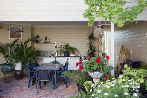 Fremantle Local Beach Studio - Accommodation Burleigh 11